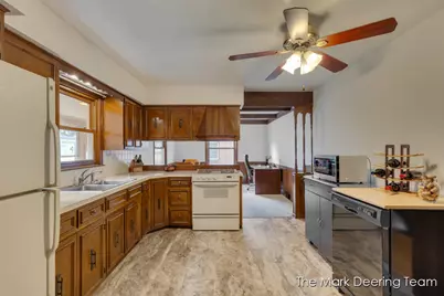 3140 Higgins Avenue SW, Grandville, MI 49418 - Photo 10