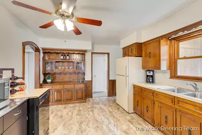 3140 Higgins Avenue SW, Grandville, MI 49418 - Photo 8