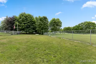 2389 N State Rd, Ionia, MI 48846 - Photo 24