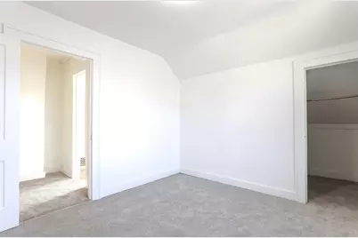 307 Ridgewood Street SE, Grand Rapids, MI 49548 - Photo 16