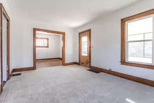 307 Ridgewood St SE, Grand Rapids, MI 49548 - Photo 6