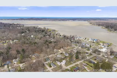 607 Central Bay Avenue, Holland, MI 49423 - Photo 34