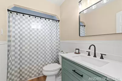 607 Central Bay Avenue, Holland, MI 49423 - Photo 18