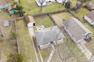 607 Central Bay Ave, Holland, MI 49423 - Photo 30