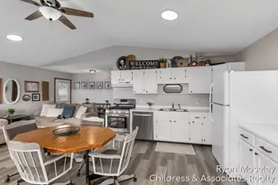 12720 Russell Dr, Wayland, MI 49348 - Photo 12