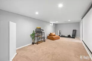 307 43rd St SW, Grand Rapids, MI 49548 - Photo 18