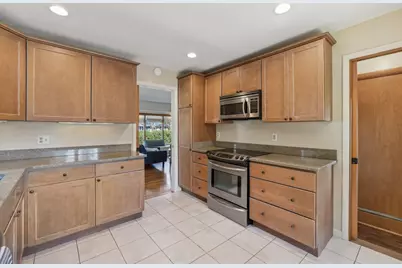 1957 Coronada Drive, Ann Arbor, MI 48103 - Photo 8