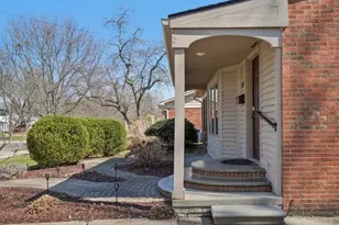 1957 Coronada Dr, Ann Arbor, MI 48103 - Photo 2