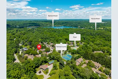 2254 Rivenoak Court #61, Ann Arbor, MI 48103 - Photo 4