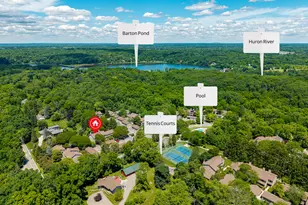 2254 Rivenoak Ct, Ann Arbor, MI 48103 - Photo 4