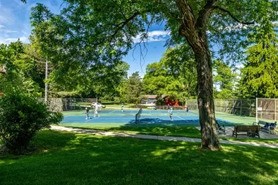 2254 Rivenoak Court #61, Ann Arbor, MI 48103 - Photo 8