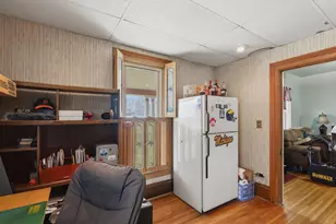 312 Perry St, Albion, MI 49224 - Photo 12