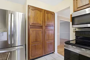 21467 Chestnut Ln, Farmington, MI 48336 - Photo 12