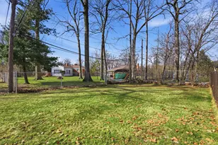 21467 Chestnut Ln, Farmington, MI 48336 - Photo 48