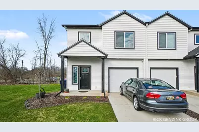 392 Harbor Town Court #4, Holland, MI 49423 - Photo 1