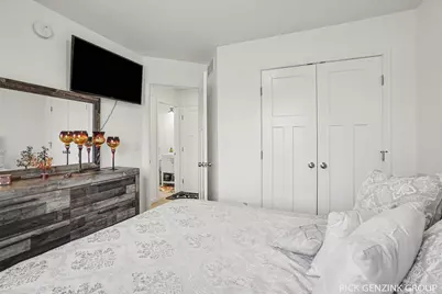 392 Harbor Town Court #4, Holland, MI 49423 - Photo 22