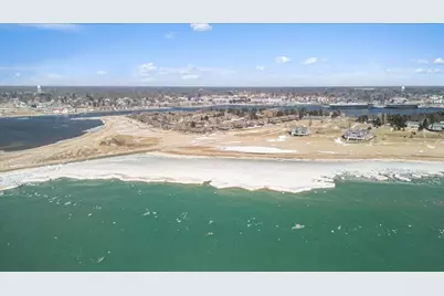 176 Harbor Drive, Ludington, MI 49431 - Photo 2