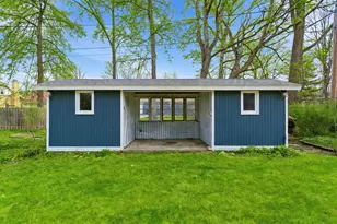 321 S Taylor St, New Buffalo, MI 49117 - Photo 26