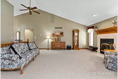 4618 44th Street, Holland, MI 49423 - Photo 12