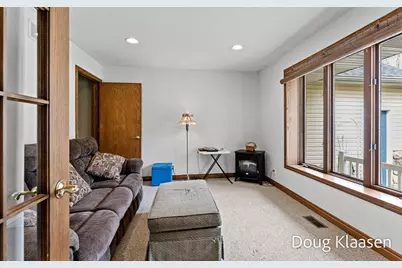 4618 44th Street, Holland, MI 49423 - Photo 6