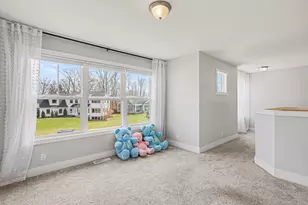 2803 Pinehill Dr, Holland, MI 49424 - Photo 12