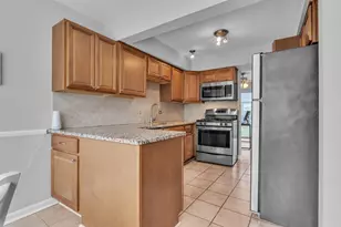 2784 Page Ave, Ann Arbor, MI 48104 - Photo 8