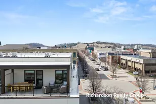 300 Washington Ave, Grand Haven, MI 49417 - Photo 34