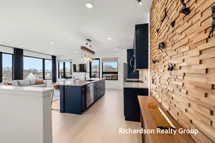 300 Washington Ave, Grand Haven, MI 49417 - Photo 16