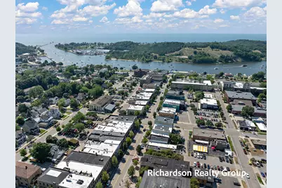 300 Washington Avenue #8, Grand Haven, MI 49417 - Photo 42