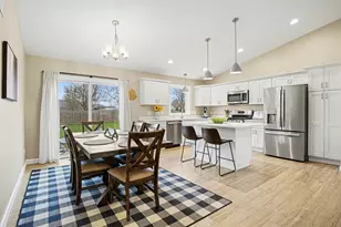 2416 Elizabeth St, Niles, MI 49120 - Photo 12