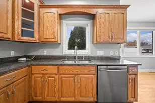 5036 Shoreview Dr, Coloma, MI 49038 - Photo 20