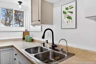 47 Banner St SW, Grand Rapids, MI 49507 - Photo 20