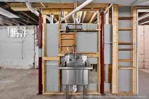 47 Banner St SW, Grand Rapids, MI 49507 - Photo 34