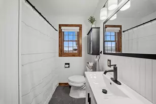 404 Sherwood Ave, Three Oaks, MI 49128 - Photo 12