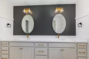 15783 Norwalk Rd, Grand Haven, MI 49417 - Photo 14