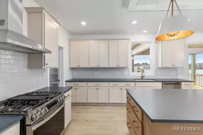 15783 Norwalk Road, Grand Haven, MI 49417 - Photo 8