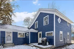 200 E Grove St, Greenville, MI 48838 - Photo 6