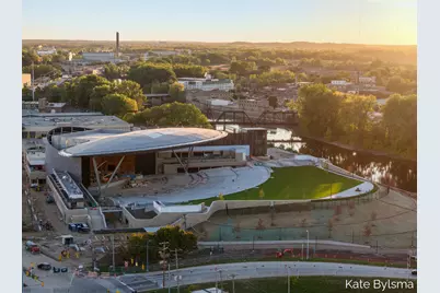 144 Oakes Street SW #2002, Grand Rapids, MI 49503 - Photo 52