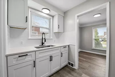 16283 Carlisle Street, Detroit, MI 48205 - Photo 18