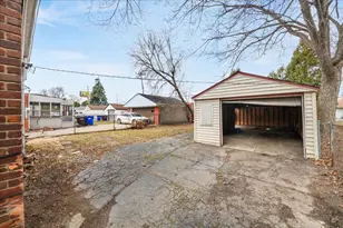 16283 Carlisle St, Detroit, MI 48205 - Photo 24