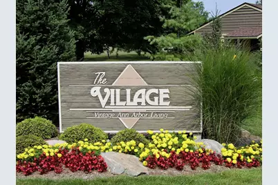 2663 Pittsfield Boulevard, Ann Arbor, MI 48104 - Photo 2