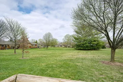 2663 Pittsfield Boulevard, Ann Arbor, MI 48104 - Photo 12