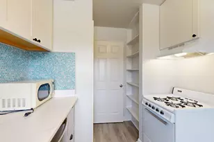 2663 Pittsfield Blvd, Ann Arbor, MI 48104 - Photo 6