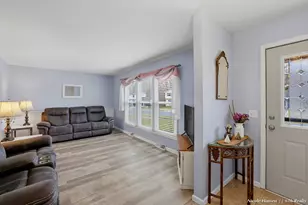 201 Homer Ln, Coopersville, MI 49404 - Photo 2