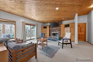 3430 Eastridge Ct NE, Grand Rapids, MI 49525 - Photo 20