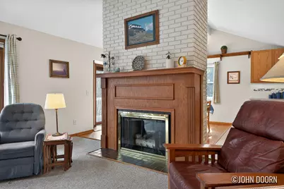 3430 Eastridge Court NE, Grand Rapids, MI 49525 - Photo 4