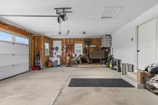 1643 Mulligan Dr SW, Wyoming, MI 49519 - Photo 34