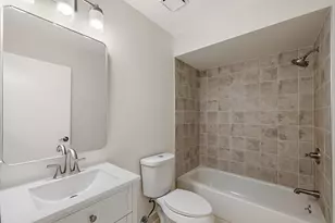 1651 Emerson Cir, Rochester Hills, MI 48307 - Photo 20