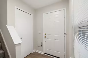 1651 Emerson Cir, Rochester Hills, MI 48307 - Photo 24