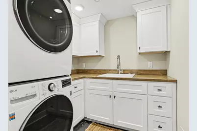 4480 Knapp Street NE, Grand Rapids, MI 49525 - Photo 16